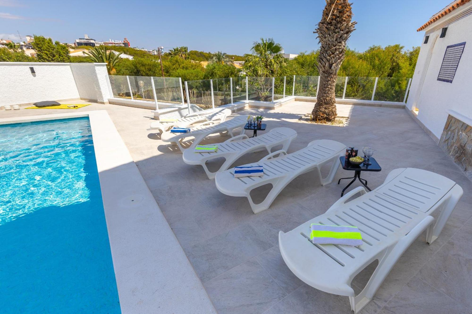 弗拉门卡海滩Fidalsa Grand Mediterranean Beachfront别墅 外观 照片